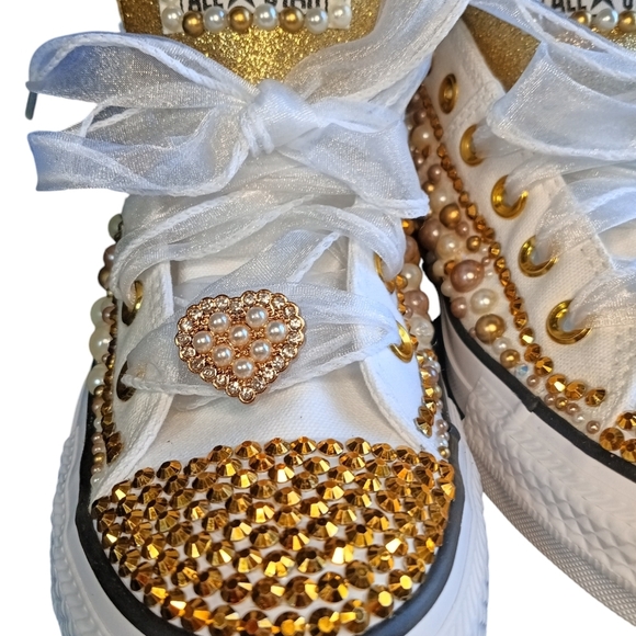 New 🚨Custom All Star Converse White Gold Low Top Madison Size 9 - Picture 4 of 8